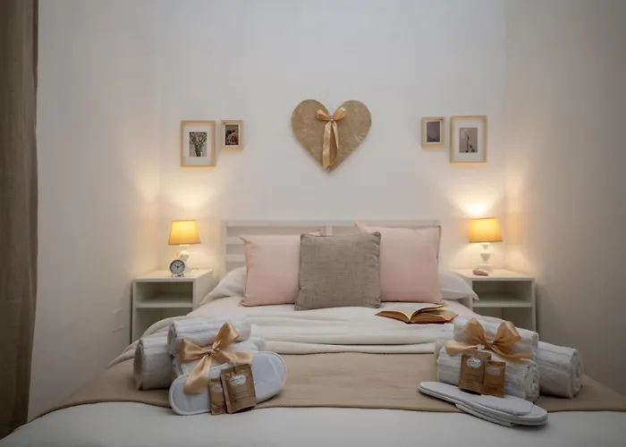 Romantica Laterano Apartment Rome